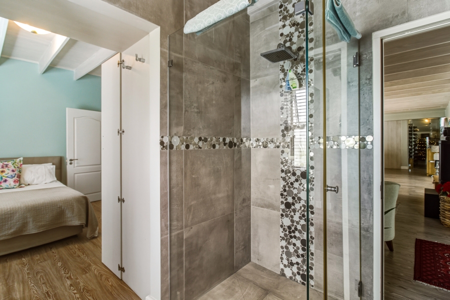 4 Bedroom Property for Sale in Croydon Vineyard Estate Western Cape